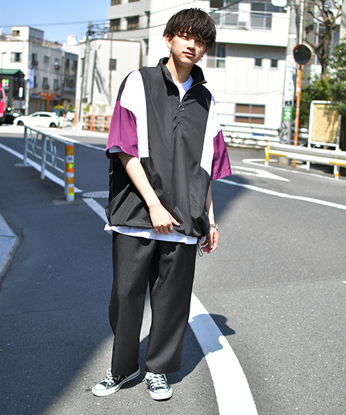 kutir（クティール）の「【ウルトラルーズシルエット】肩配色ハーフジッププルオーバー（シャツ/ブラウス・メンズ・ブラック/ベージュ/グリーン/ラベンダー・MEDIUM/LARGE）」の7枚目の写真