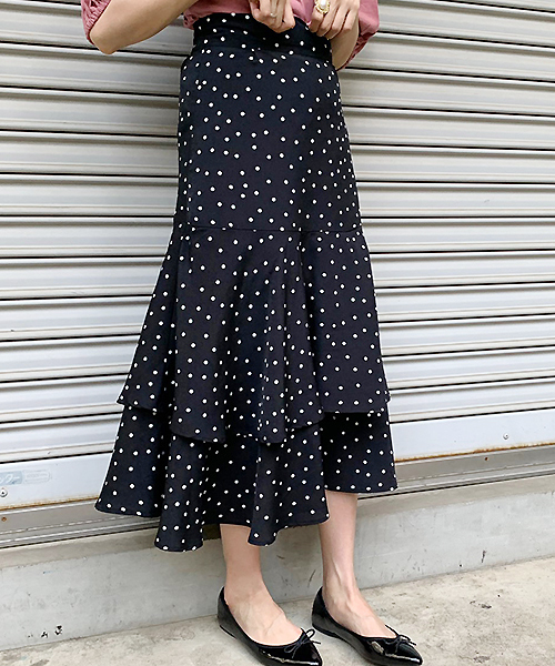 apres jour(アプレジュール)の「2段フリルロングスカート【ZOZOTOWN限定アイテム】(スカート・レディース・オレンジ/ライトグリーン/その他/ブラック/ベージュ/オフホワイト・フリー)」の6枚目の写真