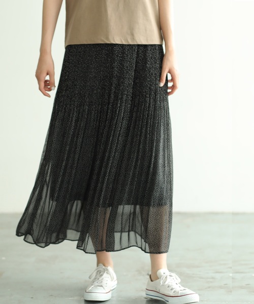 AMERICAN HOLIC（アメリカンホリック）の「シフォンプリーツロングスカート＊（スカート・レディース・ブラック/ネイビー/レッド/グリーン/ドット・FREE）」の5枚目の写真