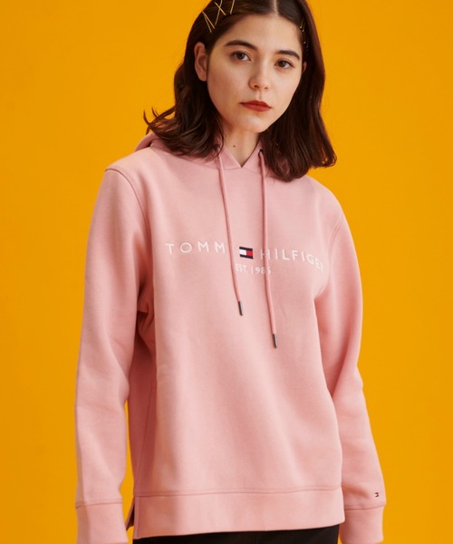 TOMMY HILFIGER(トミーヒルフィガー)の「ベーシック ロゴ パーカー(パーカー・レディース・ホワイト/ネイビー/ピンク/グレー/ブラック/パープル/イエロー/ピンク系その他/ブルー系その他/グレー系その他/ピンク系その他2/ホワイト系その他・SMALL/MEDIUM/X-SMALL/LARGE)」の10枚目の写真