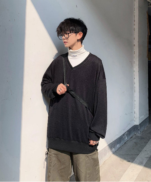 neos（ネオス）の「【neos -addictive design-】ルーズシルエット Vネック ベーシック ニットソー（Tシャツ/カットソー・メンズ・ブラック/グレー/ピンク/モカ・MEDIUM/LARGE）」の21枚目の写真