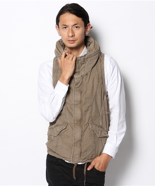 goa（ゴア）の「ツイル×コーデュロイクロゼットフードベスト（その他アウター・メンズ・モカ/ベージュ/カーキ/カモフラージュ・1/2）」の2枚目の写真