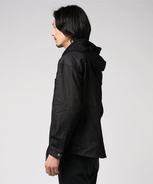 NO ID.(ノーアイディ)の「【NO ID.】Hooded Denim Big Shirt / フード 付 デニム ビッグ シャツ(シャツ/ブラウス・メンズ・ブラック/ライトブルー/インディゴブルー・ONE SIZE)」の20枚目の写真