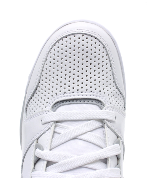 Nike ナイキ エアレボリューション　スカイハイ インヒール 24cm NIKE（ナイキ）の「ウィメンズ インヒール ナイキ エア