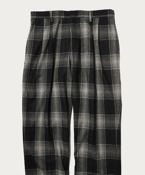 District（ディストリクト）の「＜District（ディストリクト）＞ オンブレ チェック 2プリーツ ワイド パンツ（その他パンツ・メンズ・ブラック・XS/L/M/S）」の9枚目の写真