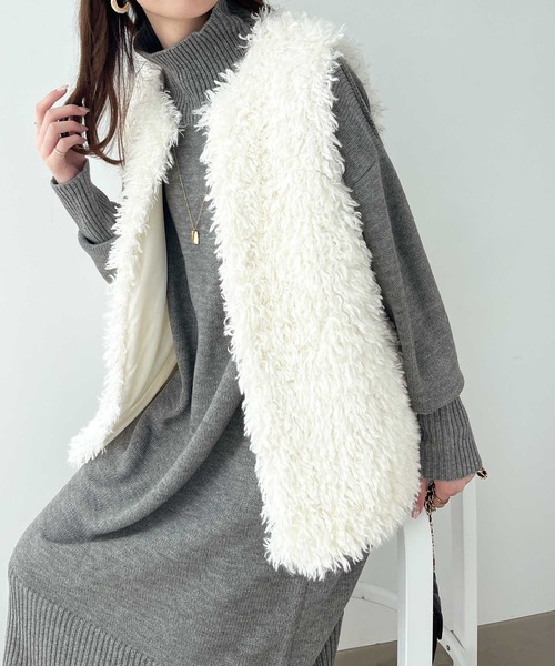 GeeRA（ジーラ）の「バックスリットタートルニットワンピース（ワンピース・レディース・ベージュ/ブラウン/グリーン/パープル/杢グレー/ブラック/ブルー/イエロー・SMALL/MEDIUM/LARGE/X-LARGE/XX-LARGE）」の18枚目の写真