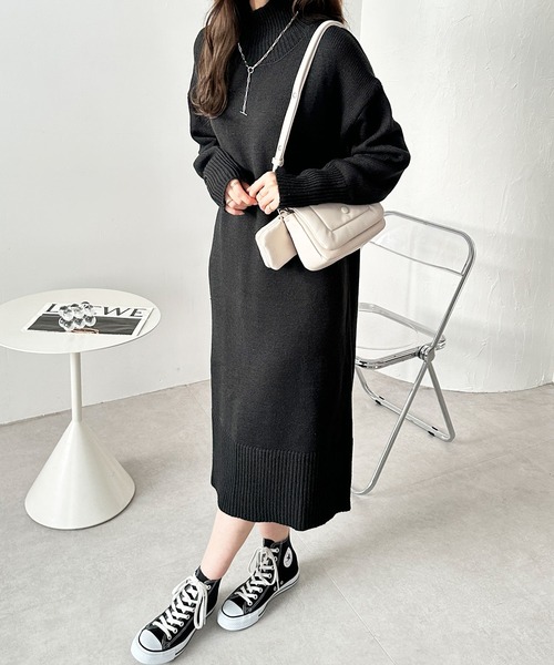 GeeRA（ジーラ）の「バックスリットタートルニットワンピース（ワンピース・レディース・ベージュ/ブラウン/グリーン/パープル/杢グレー/ブラック/ブルー/イエロー・SMALL/MEDIUM/LARGE/X-LARGE/XX-LARGE）」の20枚目の写真