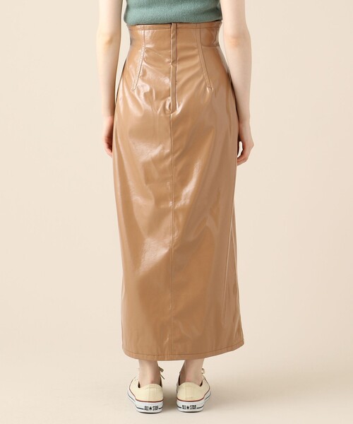 ME COUTURE（ミークチュール）の「エナメルロングスカート（スカート・レディース・ベージュ/ラベンダー・0/1）」の5枚目の写真