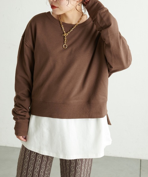 natural couture(ナチュラルクチュール)の「【WEB限定】ショート丈裏毛Tシャツレイヤードトップス(Tシャツ/カットソー・レディース・ブラック/ベージュ/ブラウン/カーキ・FREE)」の1枚目の写真