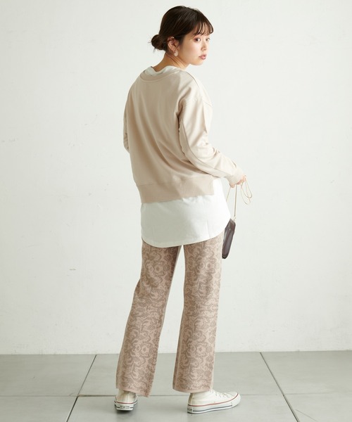 natural couture(ナチュラルクチュール)の「【WEB限定】ショート丈裏毛Tシャツレイヤードトップス(Tシャツ/カットソー・レディース・ブラック/ベージュ/ブラウン/カーキ・FREE)」の13枚目の写真
