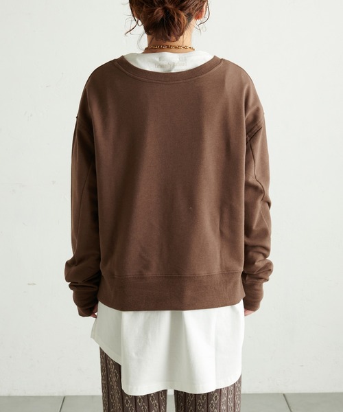 natural couture(ナチュラルクチュール)の「【WEB限定】ショート丈裏毛Tシャツレイヤードトップス(Tシャツ/カットソー・レディース・ブラック/ベージュ/ブラウン/カーキ・FREE)」の19枚目の写真