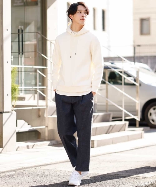 a.v.v（アーヴェヴェ）の「ライトダンボールプルオーバーパーカー[WEB限定サイズ]（パーカー・メンズ・ピンク/クリーム/ライトブルー/アイボリー/ベージュ/ミント・44/46/48/50/52）」の13枚目の写真