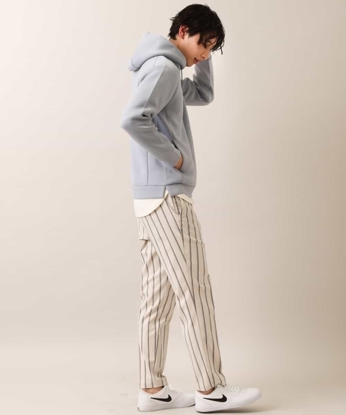 a.v.v（アーヴェヴェ）の「ライトダンボールプルオーバーパーカー[WEB限定サイズ]（パーカー・メンズ・ピンク/クリーム/ライトブルー/アイボリー/ベージュ/ミント・44/46/48/50/52）」の21枚目の写真