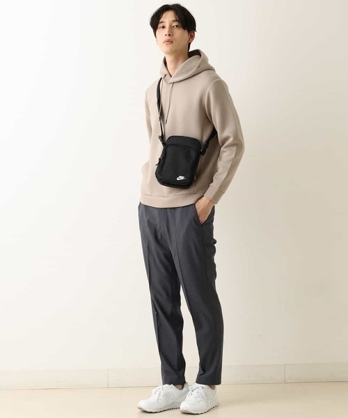 a.v.v（アーヴェヴェ）の「ライトダンボールプルオーバーパーカー[WEB限定サイズ]（パーカー・メンズ・ピンク/クリーム/ライトブルー/アイボリー/ベージュ/ミント・44/46/48/50/52）」の9枚目の写真