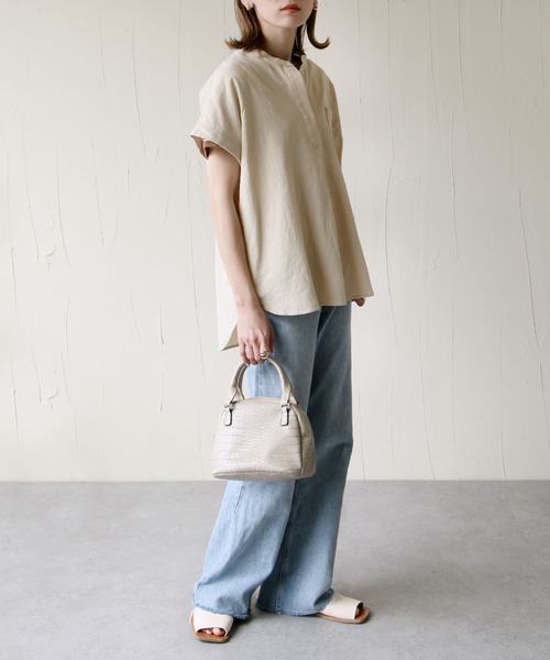 Chillfar（チルファー）の「スリットネックフレンチスリーブブラウス（シャツ/ブラウス・レディース・ベージュ/キャメル/チャコール・MEDIUM/LARGE）」の15枚目の写真