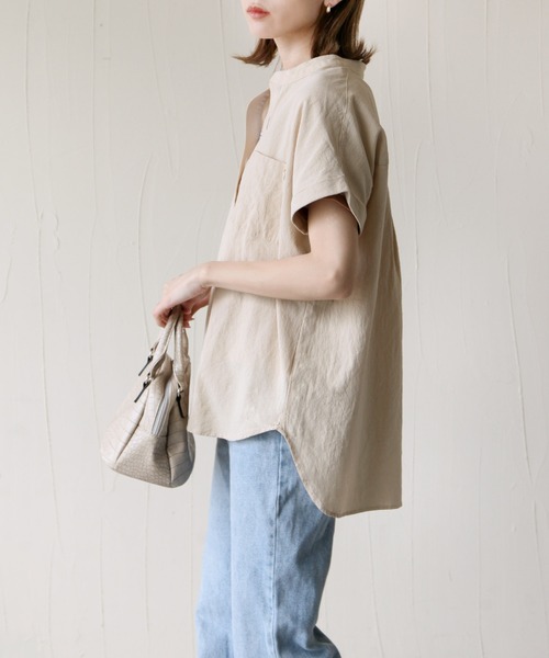 Chillfar（チルファー）の「スリットネックフレンチスリーブブラウス（シャツ/ブラウス・レディース・ベージュ/キャメル/チャコール・MEDIUM/LARGE）」の18枚目の写真