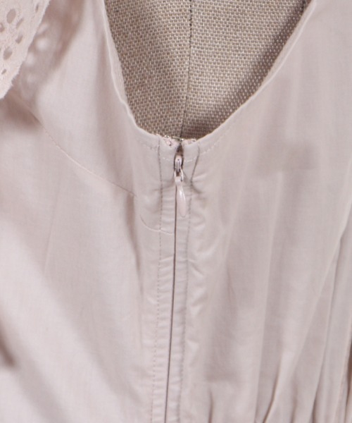 axes femme POETIQUE（アクシーズファムポエティック）の「フラワーコットンレースＯＰ（ワンピース・レディース・キナリ/ピンク/ブラック・MEDIUM）」の10枚目の写真