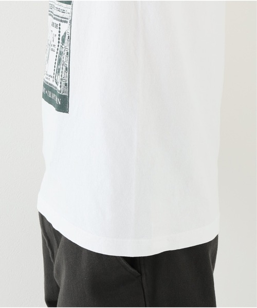オーガスティーン・コフィー Augustine Kofie KOFIE GRAPHIC T-SH ホワイト WISM（ウィズム）の「【Augustine Kofie / オーガスティン