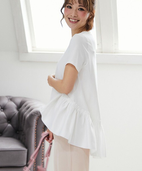 M y u(ミュー)の「フリル半袖Tシャツ【otona MYU】(Tシャツ/カットソー・レディース・スモークピンク/ホワイト/ブラック・FREE)」の4枚目の写真