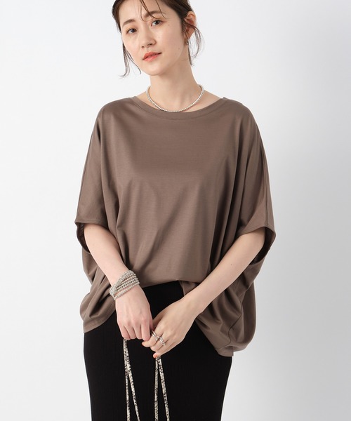 RIVE DROITE（リヴドロワ）の「シンプルながら一枚でサマになる　バルーンオーバーカットソー（Tシャツ/カットソー・レディース・ブラック/ホワイト系その他/カーキ・FREE）」の13枚目の写真