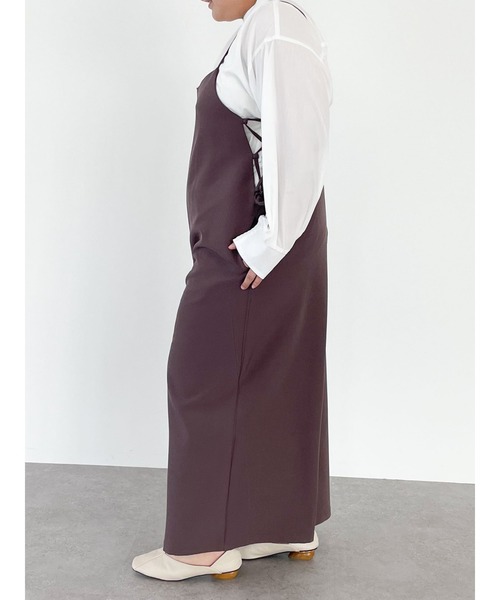 SLURR(スラ―)の「【ラ・ファーファ9月号掲載】<大きいサイズ>サイドレースアップサロペット(サロペット/オーバーオール・レディース・ブラック/チョコ/その他8・L)」の6枚目の写真