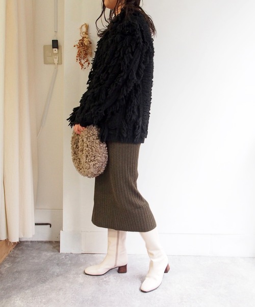 apres（アプレ）の「ルーズロングブーツ　-8650367（ブーツ・レディース・ブラック/オフホワイト/ライトブラウン/ワイン・22.5cm/23.5cm/24.5cm/23.0cm/24.0cm）」の7枚目の写真