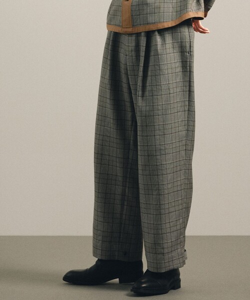 JOSEPH STUDIO(ジョゼフストゥディオ)の「コットンダブルクロス パンツ(その他パンツ・メンズ・ライトグレー系3・6/8)」の1枚目の写真