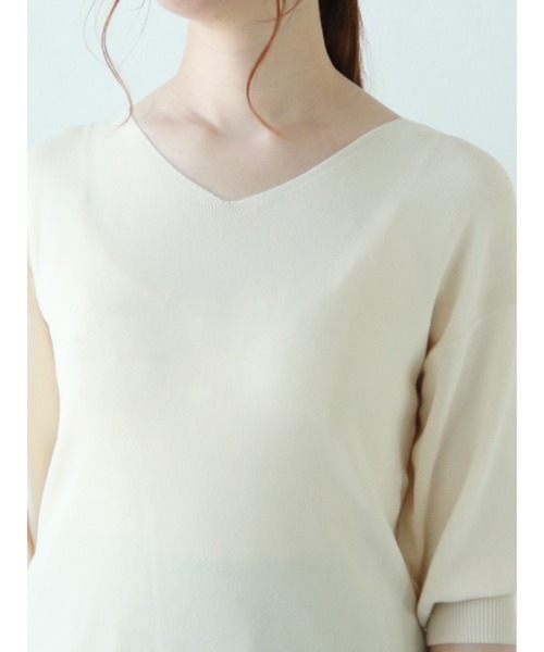 Te chichi(テチチ)の「ボリュームスリーブニットプルオーバー(ニット/セーター・レディース・オフホワイト/グリーン/ネイビー・フリ-)」の11枚目の写真