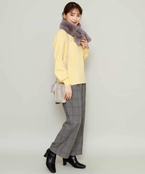 a.v.v（アーヴェヴェ）の「【洗濯機で洗える】クルーネックパフスリーブニット（ニット/セーター・レディース・ライトブルー/ブラック/アイボリー/ライトイエロー/レッド/ピンク・40/38/42/36/34）」の17枚目の写真