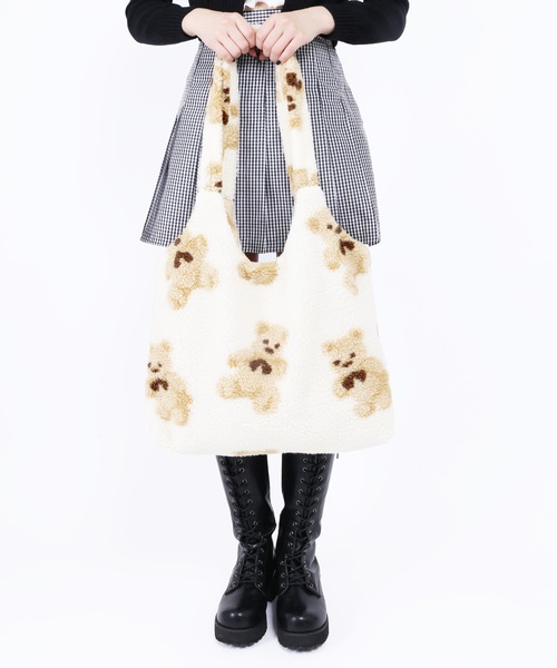 WC（ダブル シー）の「クマボアトート（トートバッグ・レディース・ブラック/ブラウン/アイボリー・FREE）」の4枚目の写真