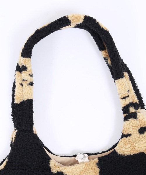 WC（ダブル シー）の「クマボアトート（トートバッグ・レディース・ブラック/ブラウン/アイボリー・FREE）」の12枚目の写真