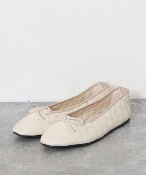 archives（アルシーヴ）の「キルティングバレエシューズ（バレエシューズ・レディース・ブラック/アイボリー・MEDIUM/LARGE）」の5枚目の写真