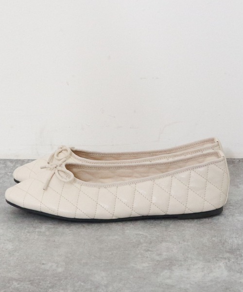 archives（アルシーヴ）の「キルティングバレエシューズ（バレエシューズ・レディース・ブラック/アイボリー・MEDIUM/LARGE）」の7枚目の写真