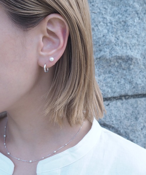 Jenny BY IMMANOEL（ジェニーバイイマノエル）の「silver925　パール付きボルトピアス　片耳（ピアス（片耳用）・レディース・シルバー/ゴールド・FREE）」の10枚目の写真