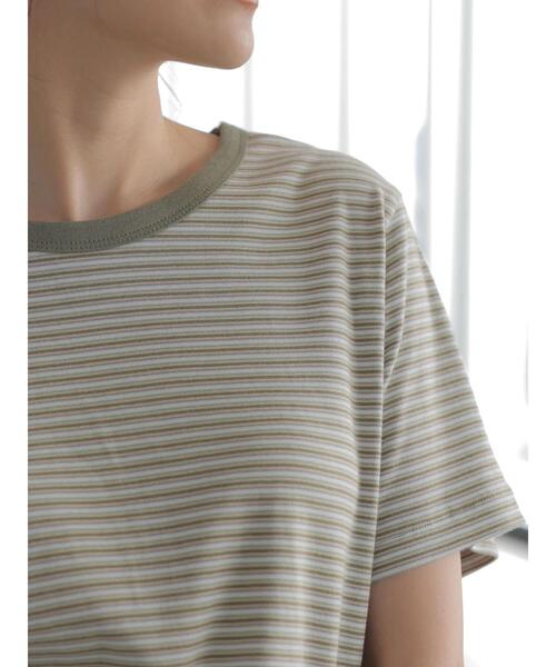 AMERICAN HOLIC（アメリカンホリック）の「マルチボーダーカットクルーネックカットプルオーバー（Tシャツ/カットソー・レディース・ブルー/カーキ・M/L）」の17枚目の写真