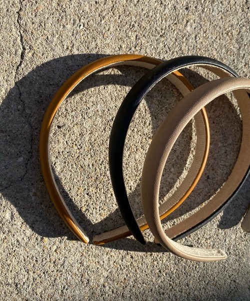 DouDou（ドゥドゥ）の「PUスリムクッションカチューシャ（カチューシャ・レディース・ブラック/キャメル/ベージュ・FREE）」の7枚目の写真