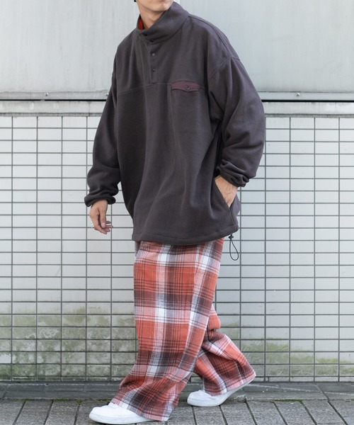 kutir(クティール)の「フリーススナップボタンジャケット(ブルゾン・メンズ・グリーン/ダークブラウン/パープル/イエロー/ライトブルー・LARGE/MEDIUM)」の7枚目の写真