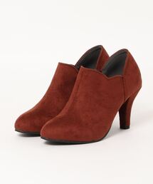 アーモンドトゥフラワーカットショートブーツ