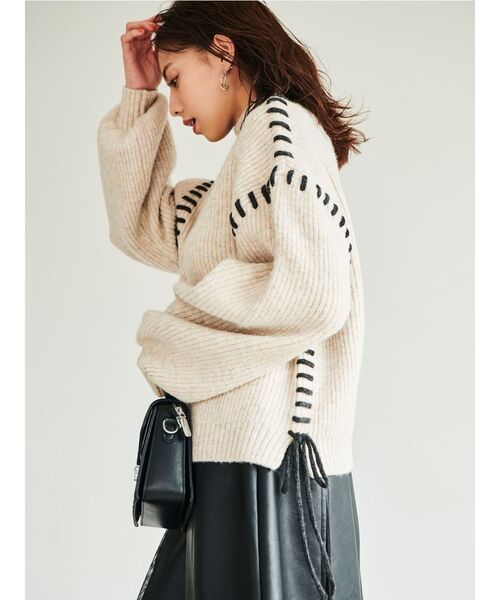 dazzlin（ダズリン）の「ハンドステッチボリュームニット（ニット/セーター・レディース・ベージュ/モカ・FREE）」の5枚目の写真