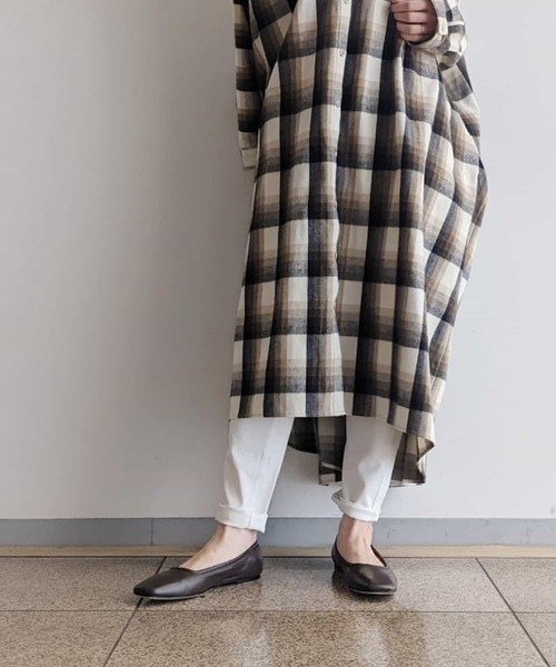 BEARDSLEY（ビアズリー）の「《FABIO RUSCONI》フラットシューズ（パンプス・レディース・ブラウン/ブラック/ブルー/ピンク/アイボリー・36/38/37/39）」の12枚目の写真