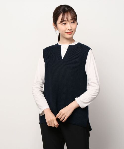 TOKYO SHIRTS（トウキョウシャツ）の「キーネック ニットベスト（ベスト・レディース・ダークブラウン/ライラック/グレー/ラベンダー/ネイビー・M/L）」の10枚目の写真