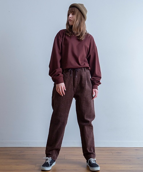 Universal Style Wear(ユニバーサルスタイルウェア)の「Universal Style Wear センタータック ロンT(Tシャツ/カットソー・メンズ・ブラウン/ホワイト/ブラック・LARGE/MEDIUM/X-LARGE)」の5枚目の写真