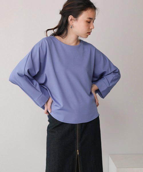 Bou Jeloud(ブージュルード)の「バックタックトップス(Tシャツ/カットソー・レディース・ブラック/オフホワイト/カーキ/イエロー/ブルー・FREE)」の4枚目の写真