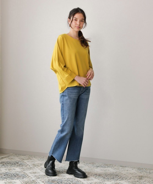Bou Jeloud(ブージュルード)の「バックタックトップス(Tシャツ/カットソー・レディース・ブラック/オフホワイト/カーキ/イエロー/ブルー・FREE)」の14枚目の写真