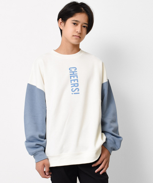 RAT EFFECT（ラットエフェクト）の「【裏起毛】タテロゴプリントトレーナー（スウェット・キッズ・ブラック/ライトブルー/アイボリー/グリーン/チャコールグレー・120/130/140/150/160）」の2枚目の写真