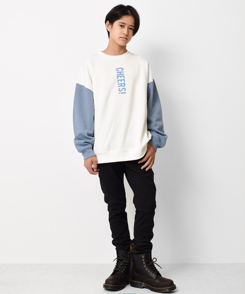 RAT EFFECT（ラットエフェクト）の「【裏起毛】タテロゴプリントトレーナー（スウェット・キッズ・ブラック/ライトブルー/アイボリー/グリーン/チャコールグレー・120/130/140/150/160）」の6枚目の写真