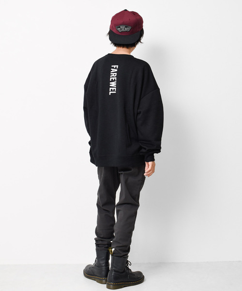 RAT EFFECT（ラットエフェクト）の「【裏起毛】タテロゴプリントトレーナー（スウェット・キッズ・ブラック/ライトブルー/アイボリー/グリーン/チャコールグレー・120/130/140/150/160）」の9枚目の写真