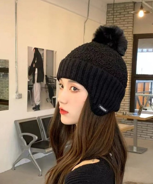 REBALANCE(リバランス)の「イヤーカバー ニット帽(ニットキャップ/ビーニー・レディース・ブラック/ライトブラウン/ブルー/ベージュ・FREE)」の1枚目の写真