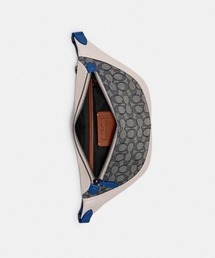 COACH（コーチ）の「リーグ ベルト バッグ シグネチャー ジャカード