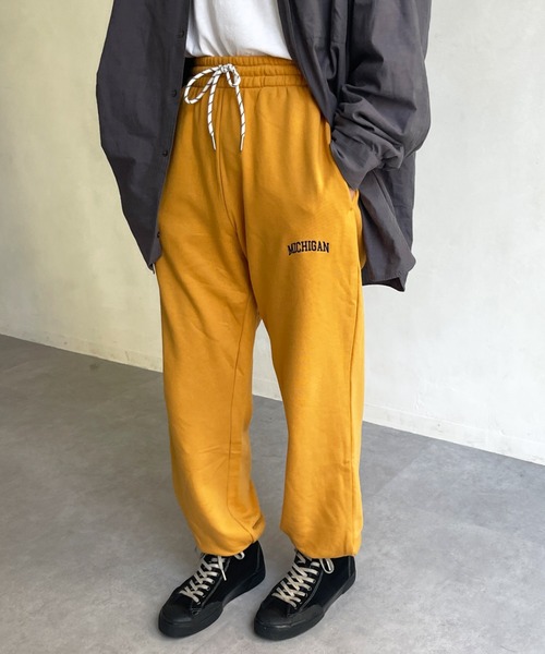 CPCM（シーピーシーエム）の「1ポイント刺繍裏毛スウェットパンツ（スウェットパンツ・メンズ・ネイビー/グレー/グリーン/マスタード・FREE）」の4枚目の写真